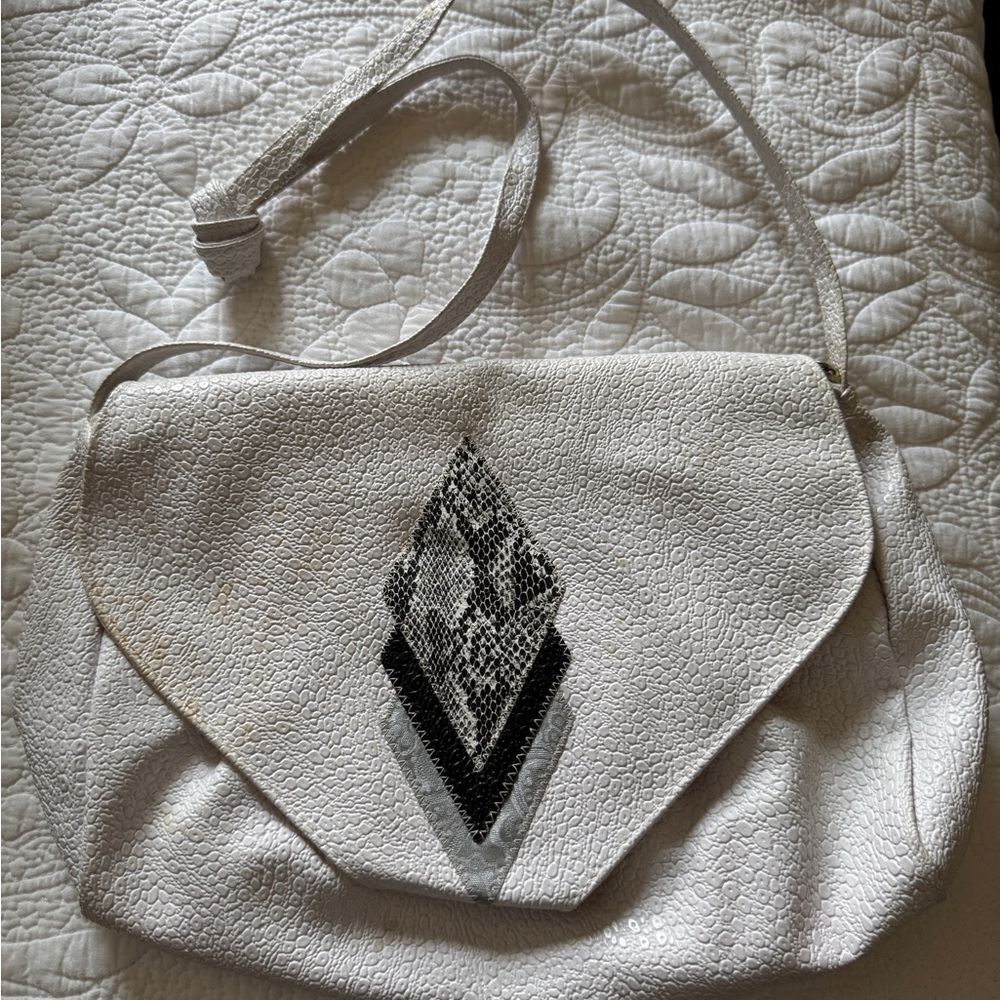 Vintage White Textured Bag